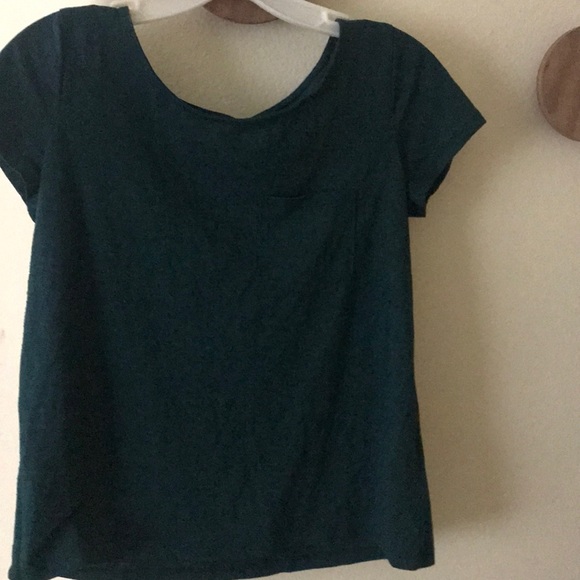 H&M Divided Dark Green Shirt. Size XS - Picture 1 of 3